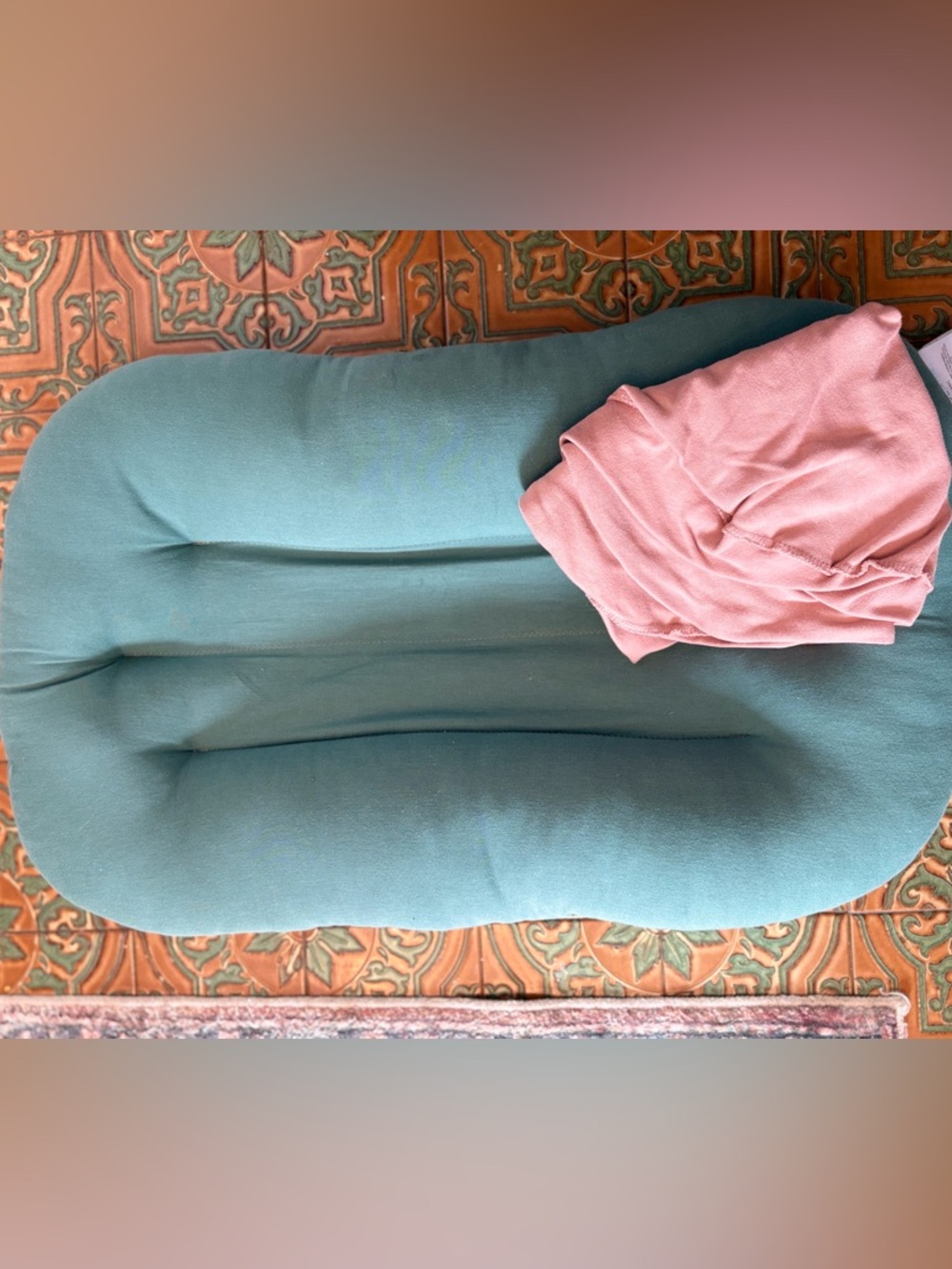 Snuggle Me Organic Lounger (Bare Moss) + Cover
